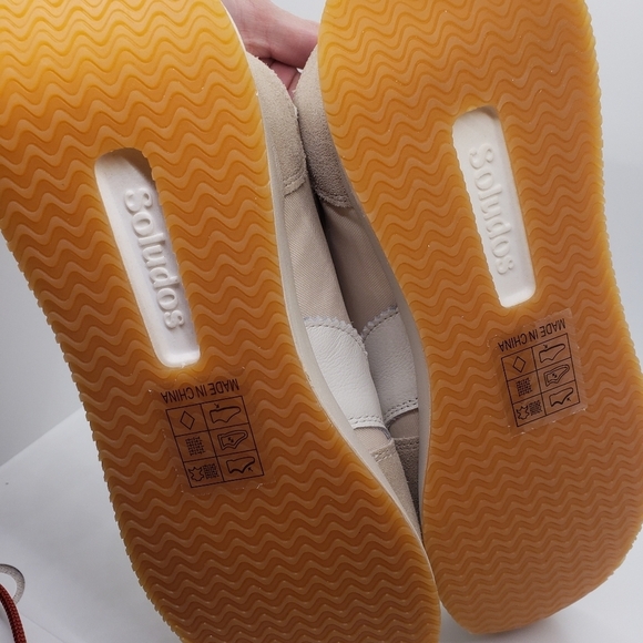 New Soludos Tan retro Sneakers men's 7.5. W 8.5 - Picture 5 of 12